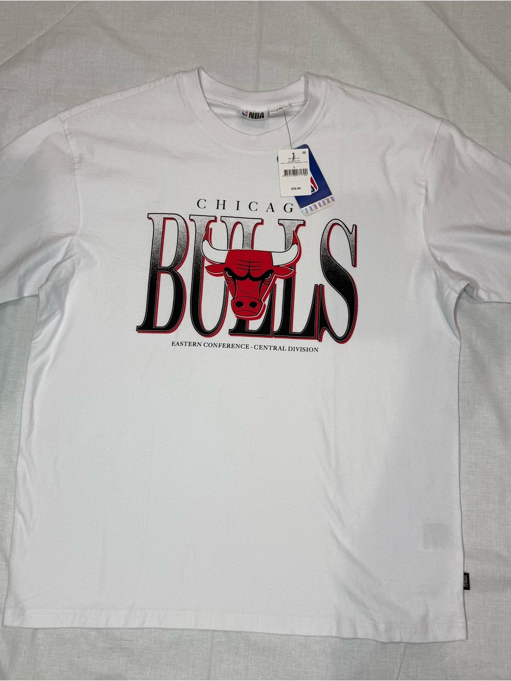 NBA Chicago Bulls White T‑Shirt with Red and Black Logo